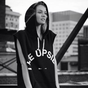 The Upside sleeveless Hoddie